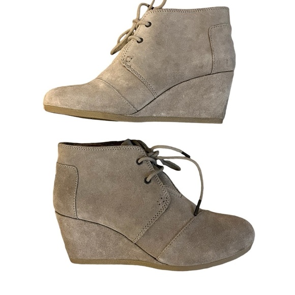Toms Suede Tan/Brown Wedges Booties Size: 9 - Picture 1 of 6